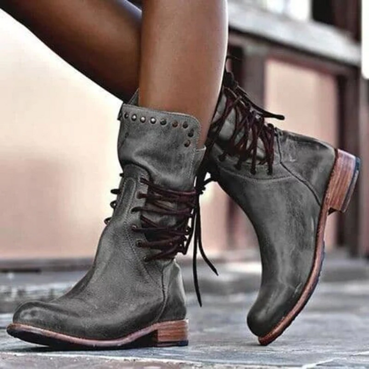 Aruna Tahi - Leather Boots