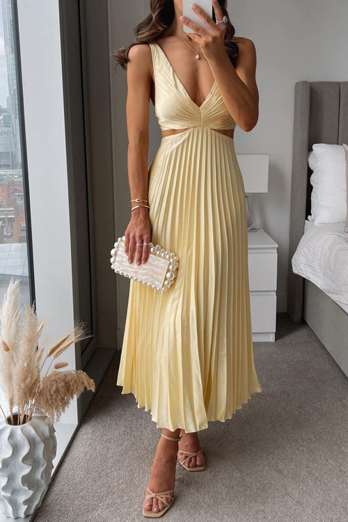 Bianca - Elegant Chic Dress