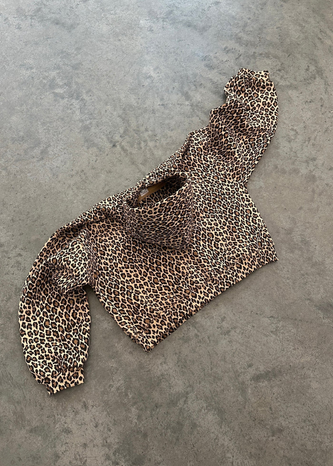 MAXIM - THE JUNGLE HUNTRESS HOODIE