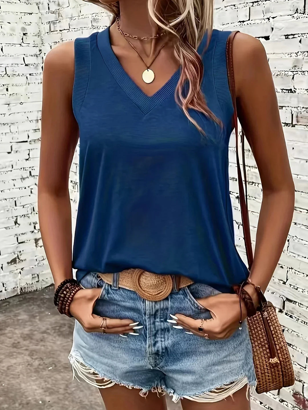 ARCADIA - AIRY V-NECK SLEEVELESS BLOUSE