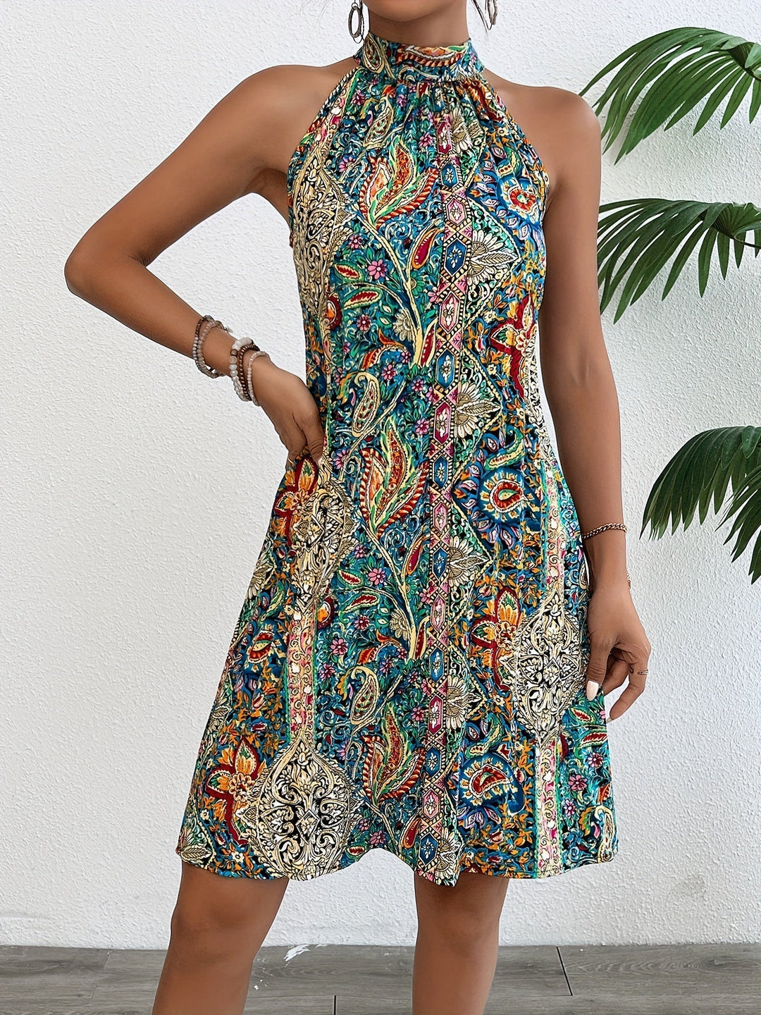 LEILANI - GLAMOROUS HALTERNECK DRESS