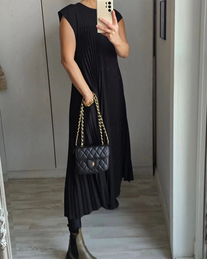BAYLOR - GRACEFUL FLOWING LONG EVENING DRESS