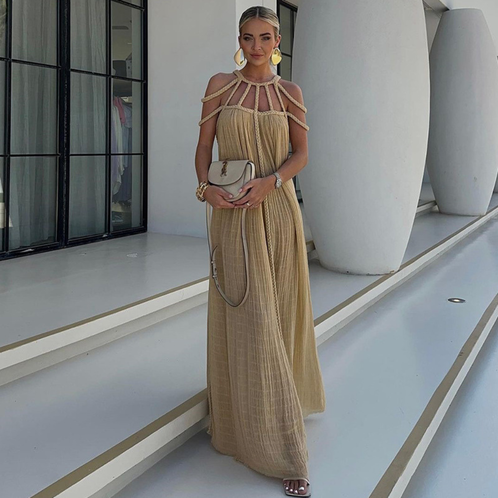 ROYALTY - MODERN AND SOPHISTICATED GOWN MAXI DRESS
