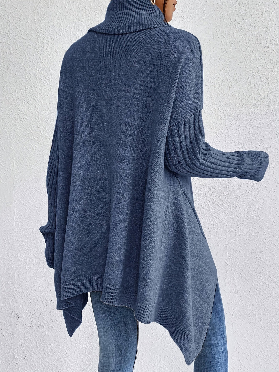 Isla | Oversized Turtleneck Sweater