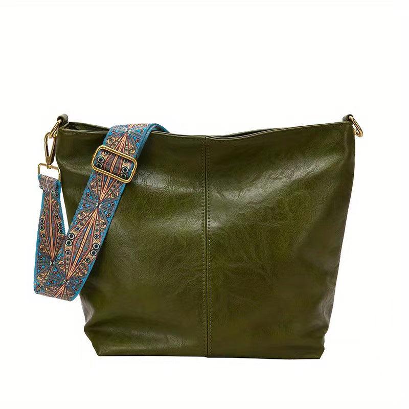 KAREN - SPACIOUS SLING BAG