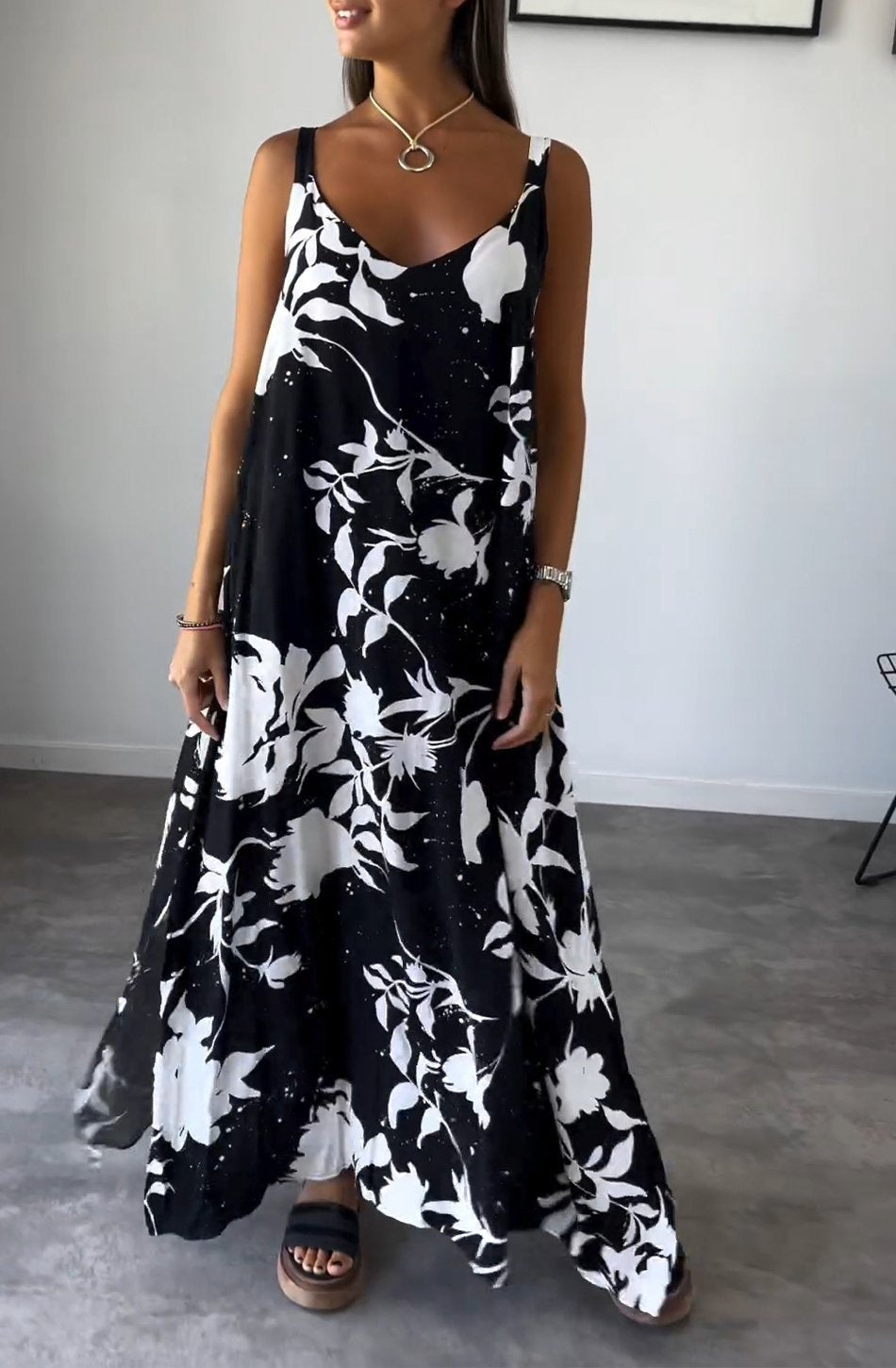 RADA - ELEGANT PRINTED SLIP DRESS
